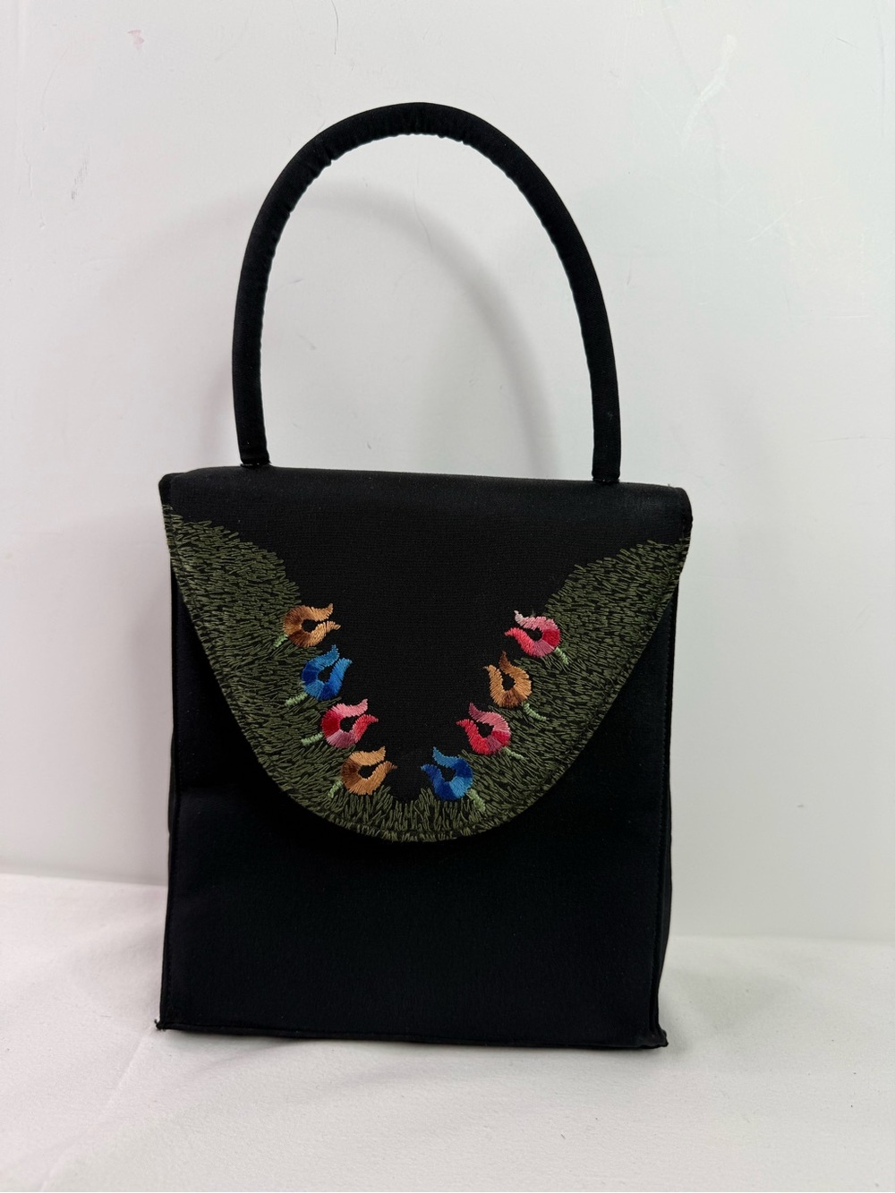 Palizzio Vintage Black Embroidered Floral Top-Handle Evening Bag